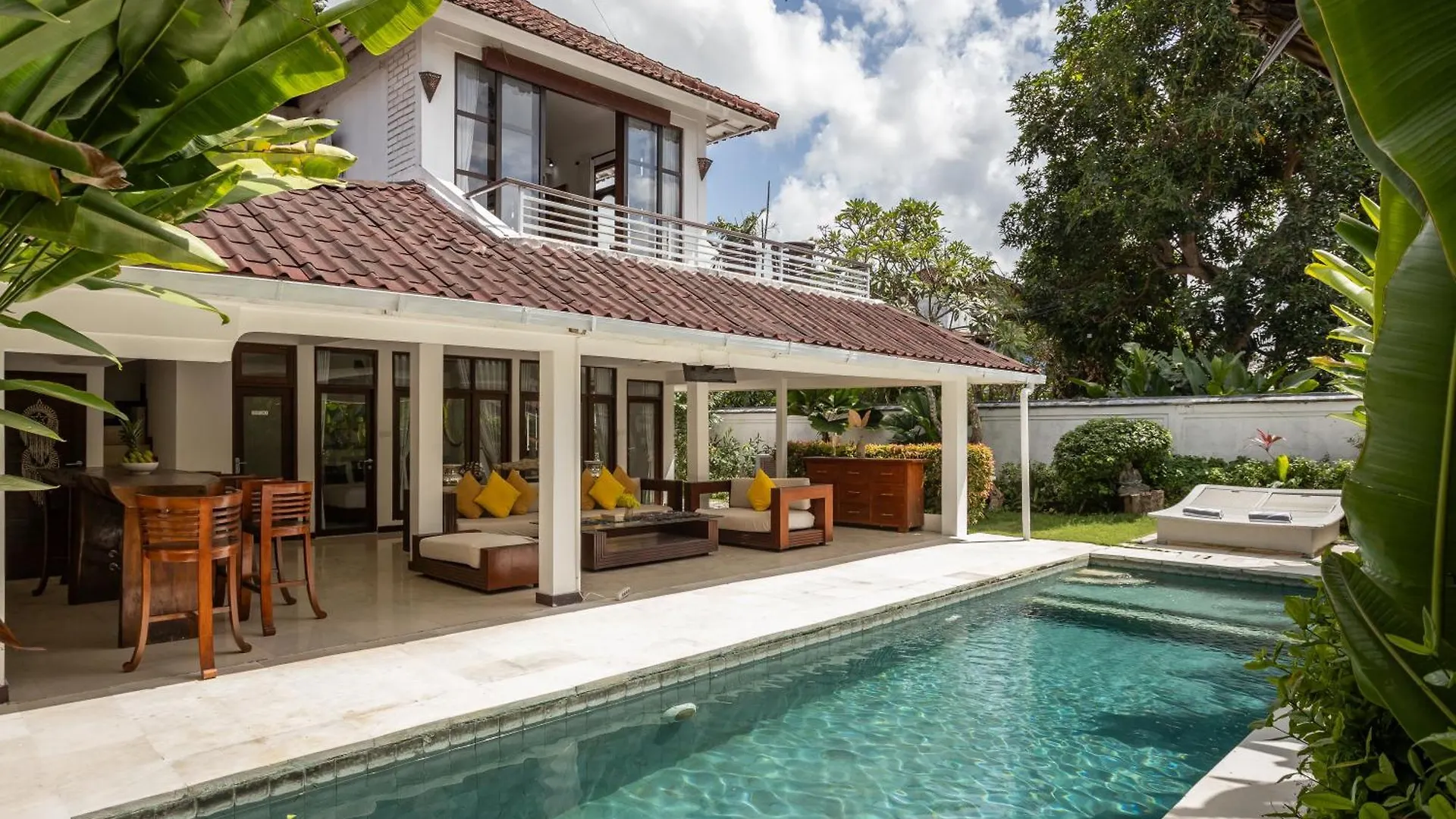 3 Bedroom Villa In D' Centre Seminyak