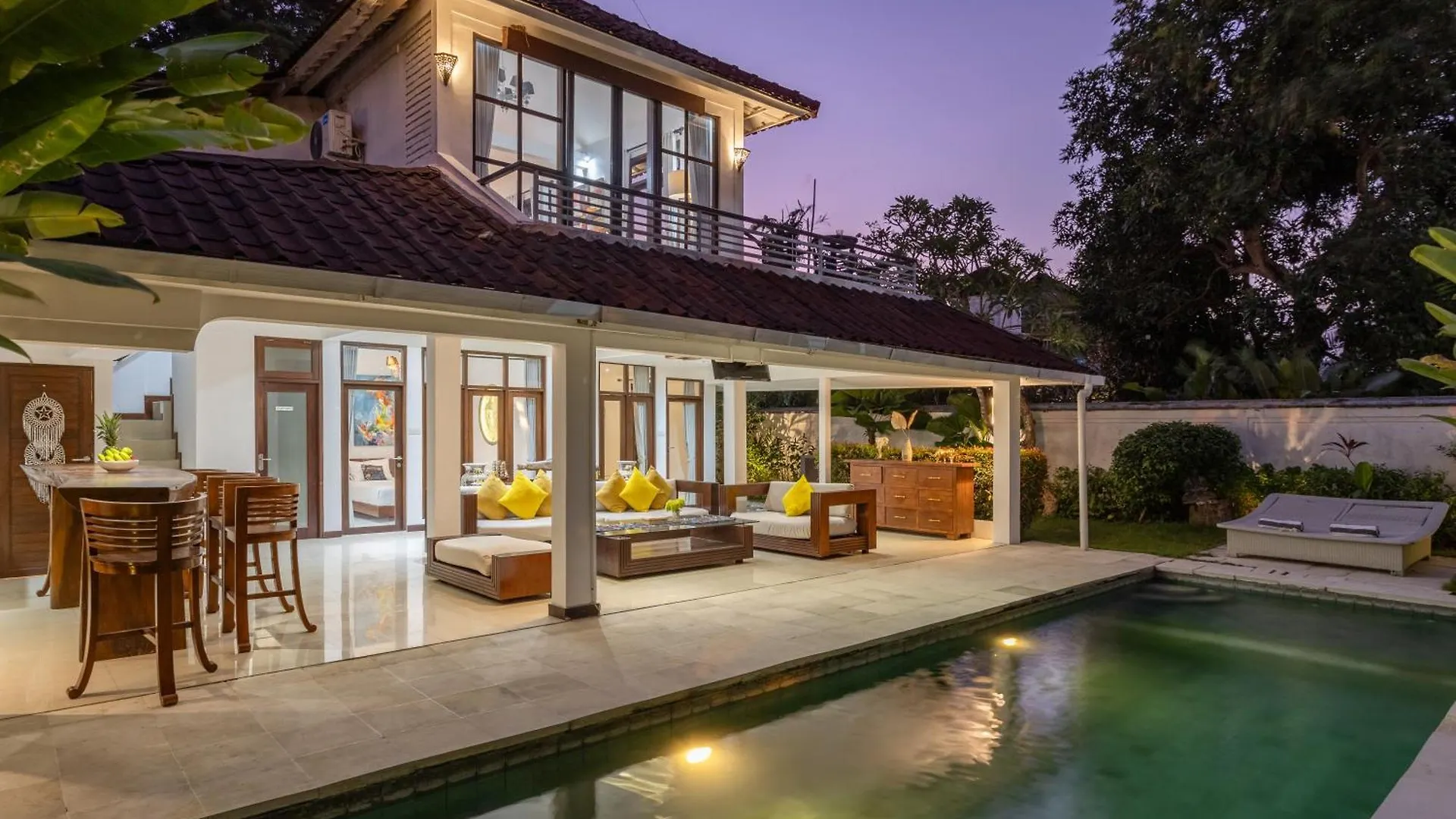 3 Bedroom Villa In D' Centre Seminyak  Seminyak (Bali)